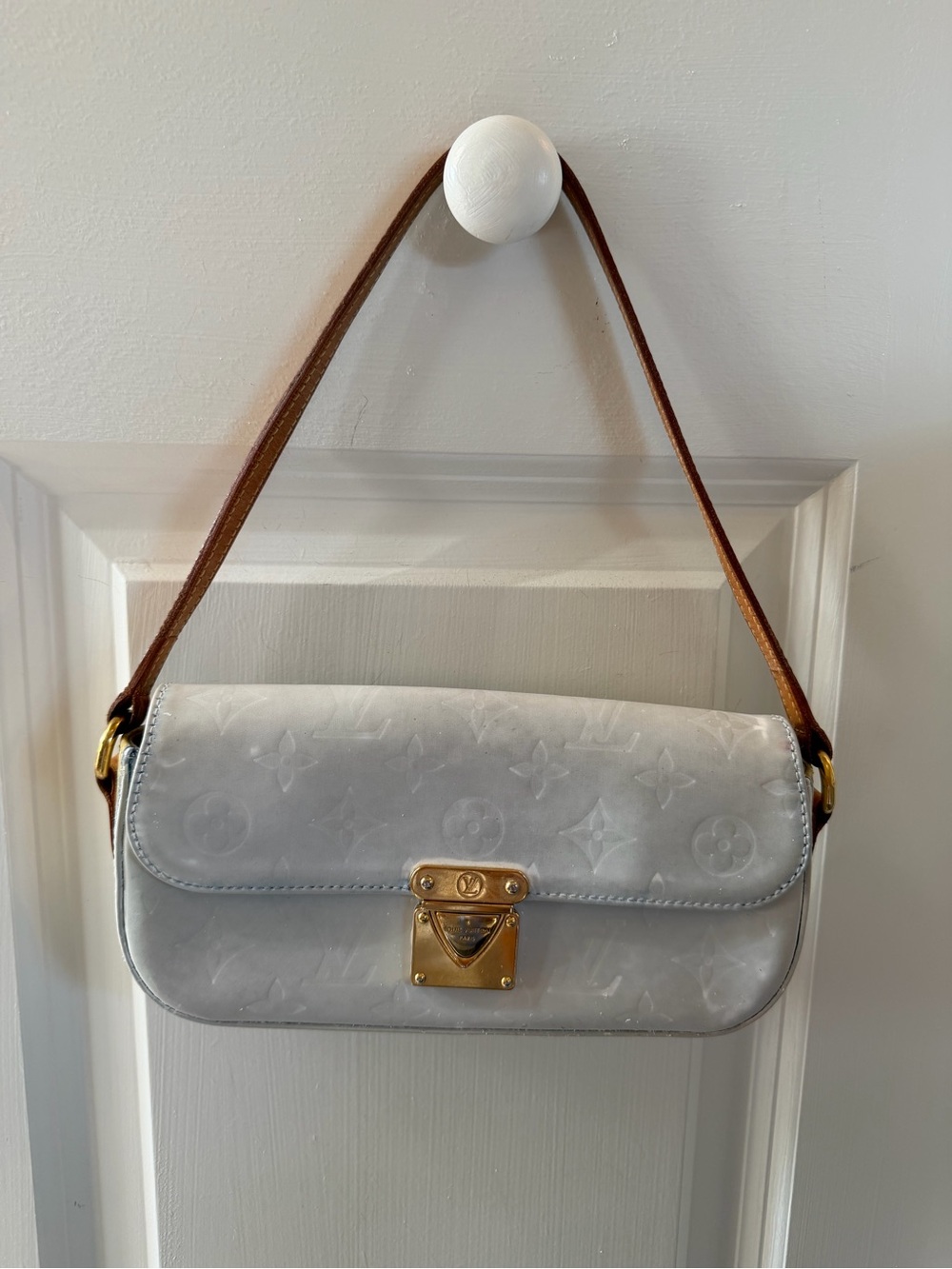 Louis Vuitton Malibu Shoulder Bag Vernis Leather- PROJECT BAG